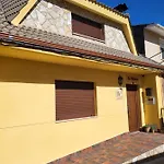 La Pedrosa Hébergement de vacances *